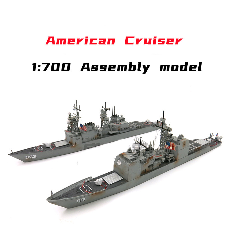 Model Kit Entry Grade - 1/700 Người Mỹ Tên Lửa Tàu