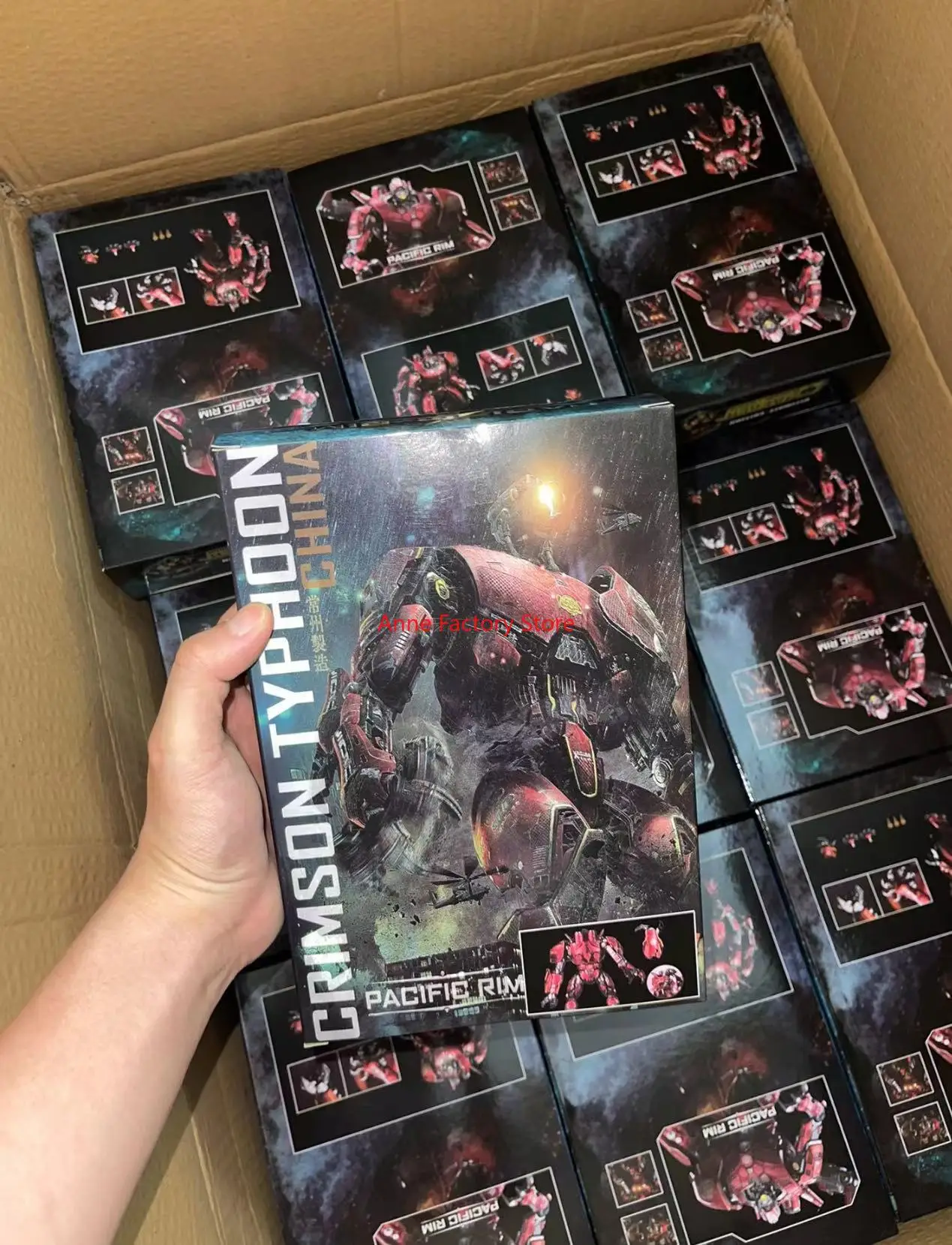 Spot  NOW Light 20CM Emit NECA - đánh giá và giá Model Kit Pacific Rim