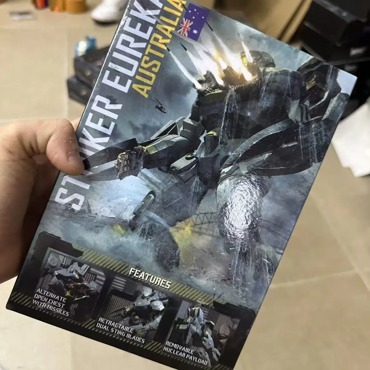 NECA Pacific Mecha Model Eurek - đánh giá và giá Model Kit Pacific Rim