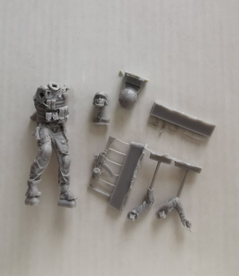 1:35 model kit resin kit   357 - đánh giá và giá Model Kit Entry Grade
