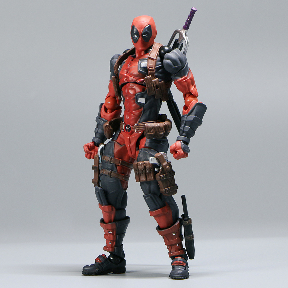 Amazing Yamaguchi Deadpool 2.0 - đánh giá và giá Model Kit Batman